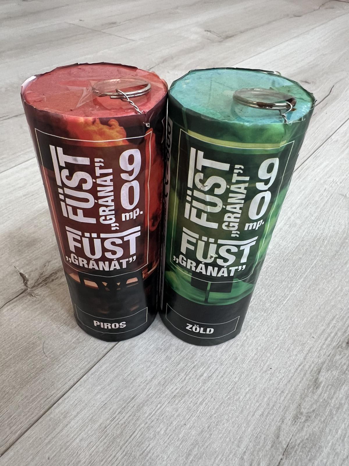 Marokkó/szurkolói csomag (2 db/csomag) Füstgyertya_90_gránát_piros_zöld